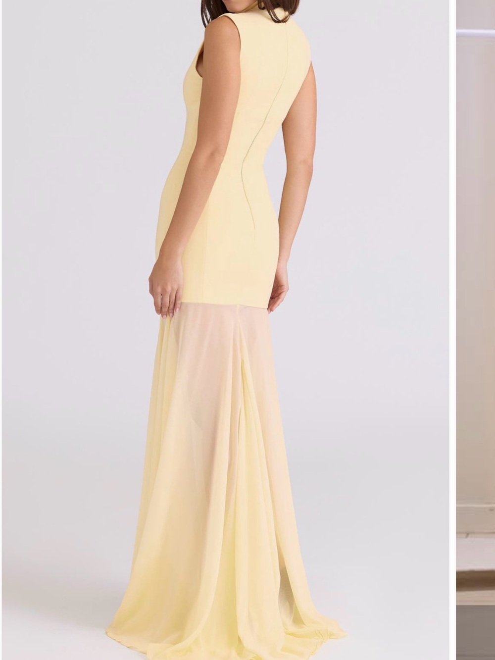 House of CB Pale Yellow Sleeveless Keyhole Mermaid Gown - Picture 2 of 12